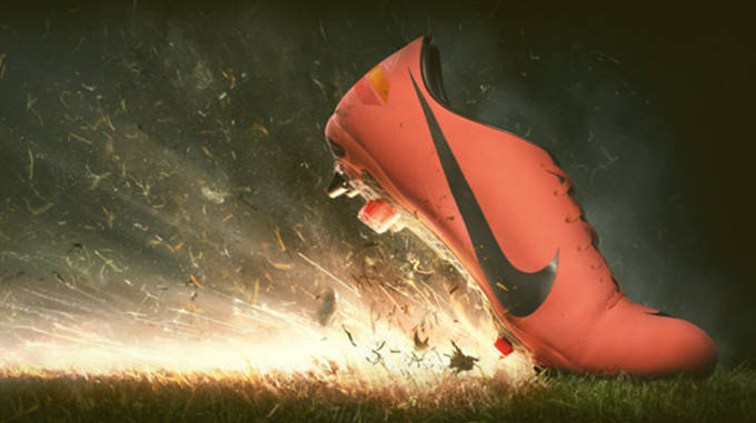 the lightest soccer cleats
